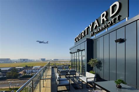 hotels near heathrow airport.